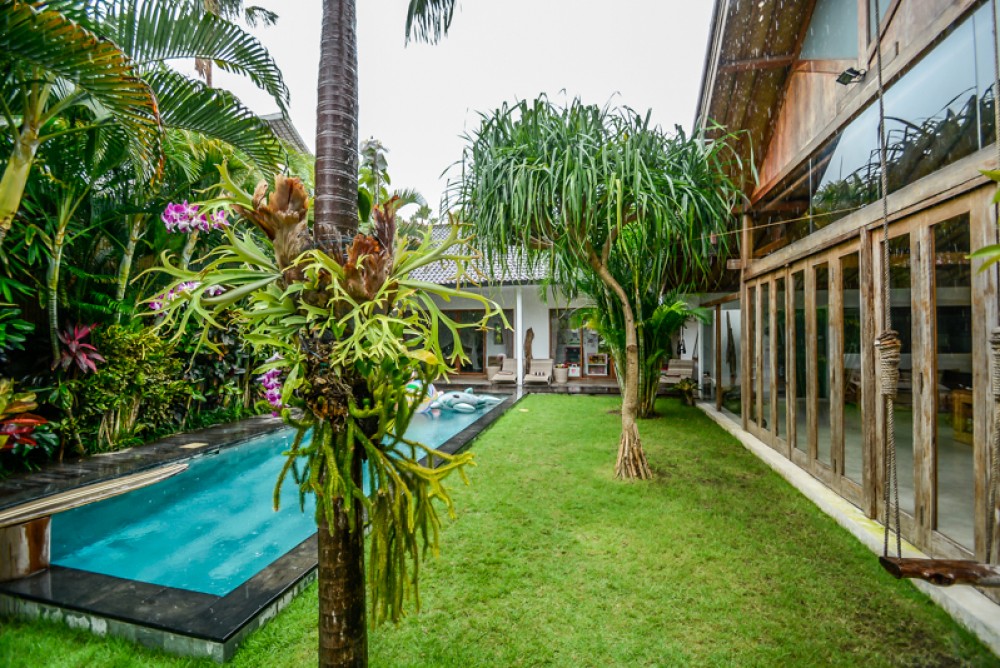Majestic three bedrooms villa for sale in Kerobokan