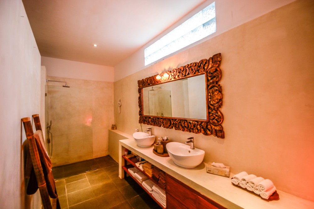 Majestic three bedrooms villa for sale in Kerobokan