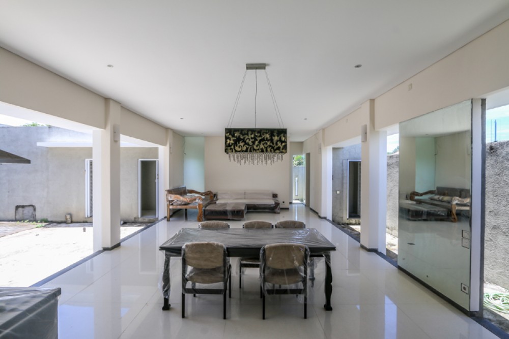 Villa pemandangan laut untuk dijual di Jimbaran
