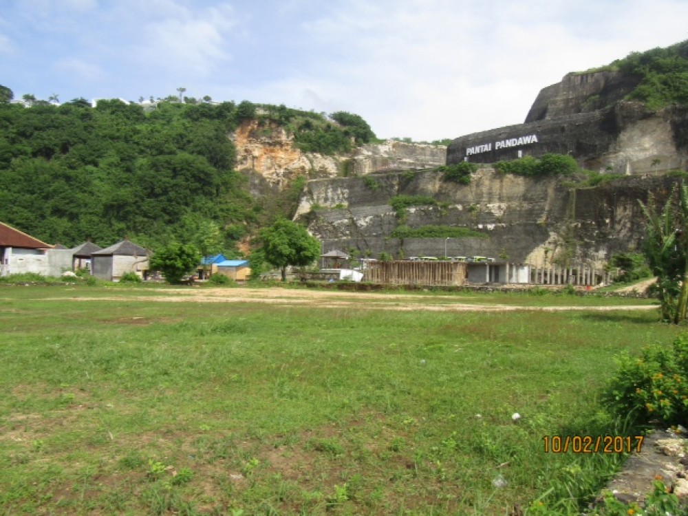 Superb land in Pandawa beach 