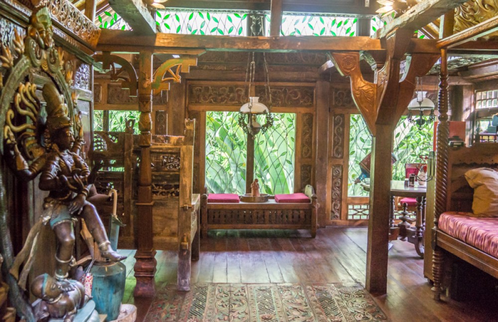 Villa à vendre de style traditionnels javanais dans Kerobokan
