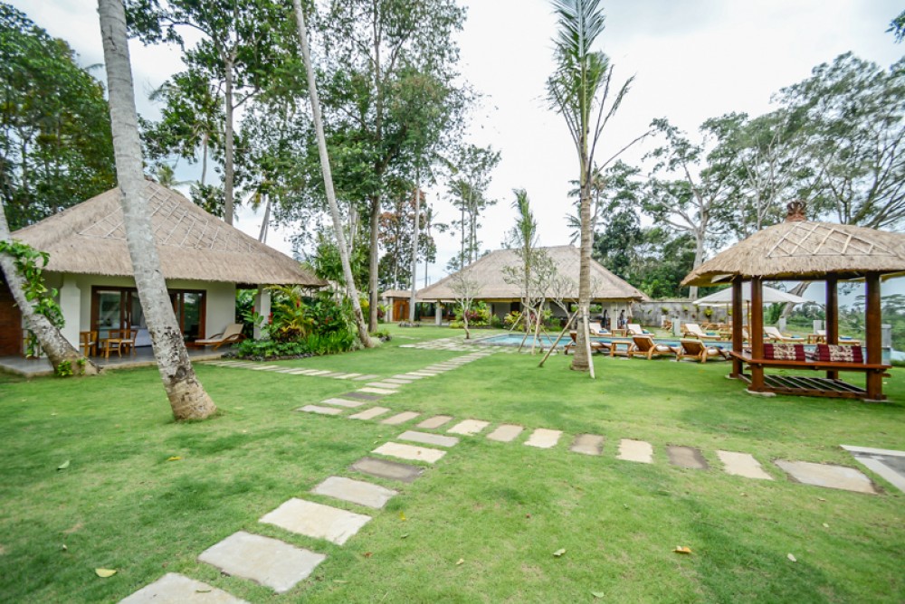 Merveilleux hôtel de style balinais d’investissement à vendre à Ubud