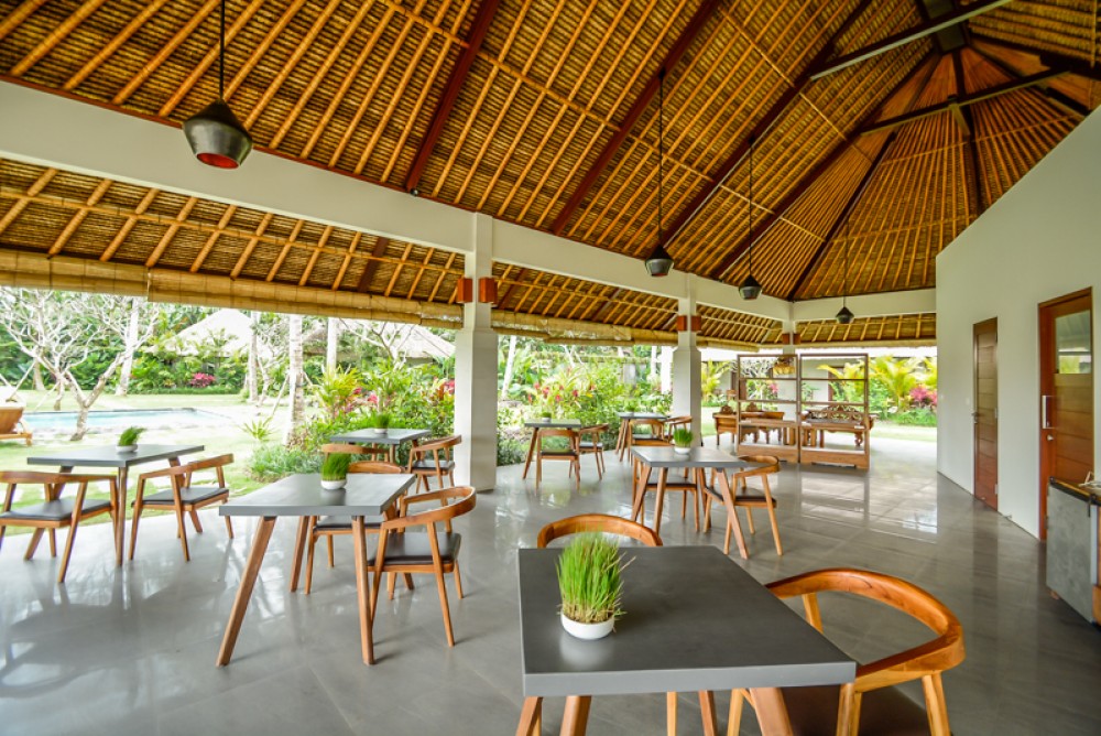 Menakjubkan investasi gaya Bali hotel untuk dijual di Ubud