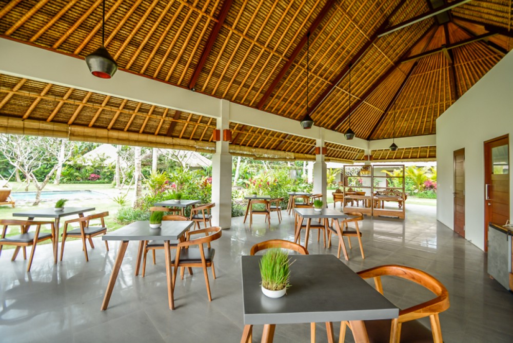 Amazing investment balinese style hotel for sale in Ubud