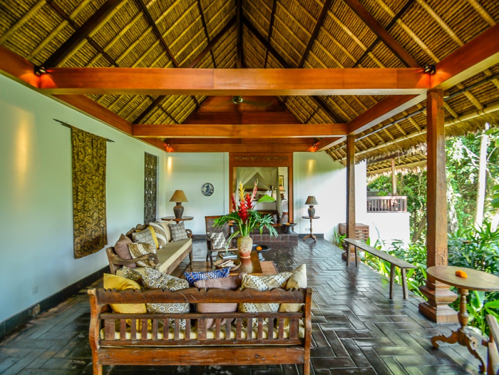 Gorgeous and rarely offered villa with jungle and river view