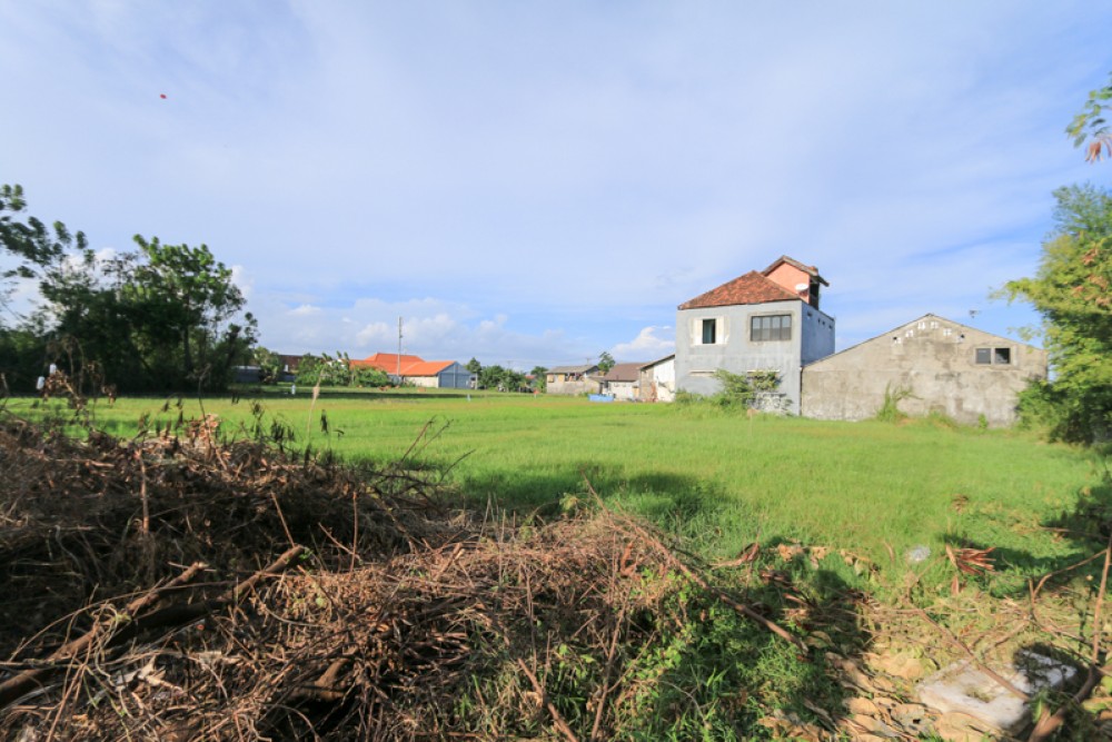 Amazing freehold land for sale in Tegal Cupek