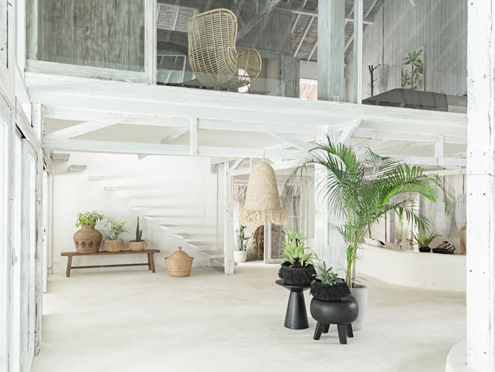 Amazing designer warehouse in Canggu