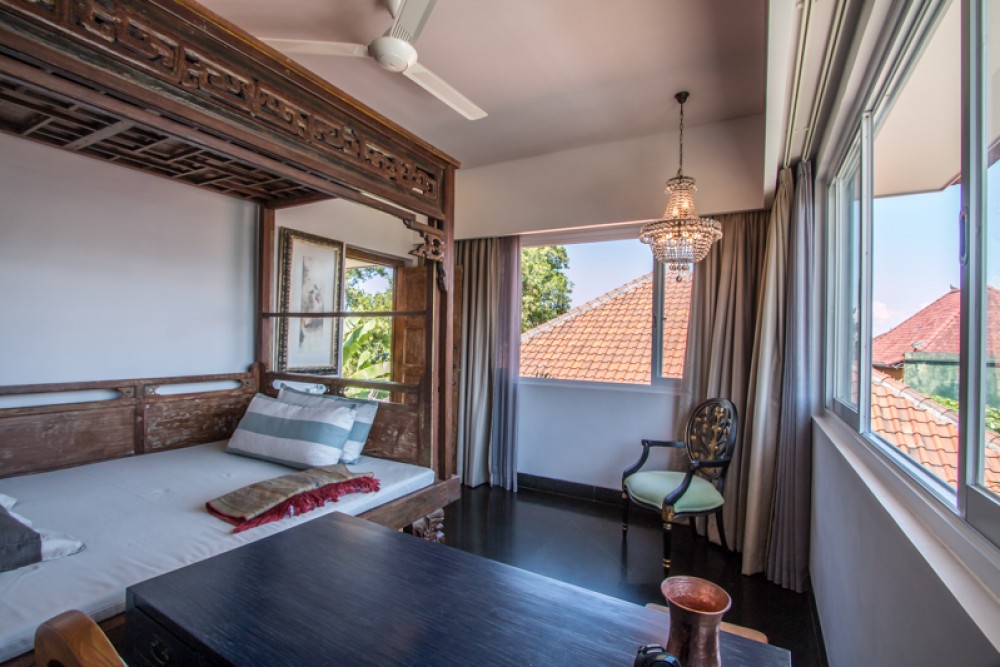 Fashionable modern villa for sale in Sanur