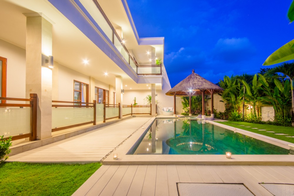 Luxury modern five bedrooms villa for sale in Canggu Kibarer Property