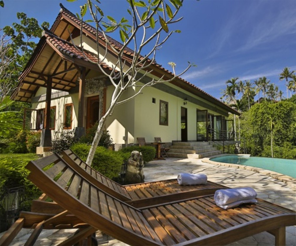 Amazing 4 Bedroom Freehold Real Estate for Sale entouré par la verdure à Ubud