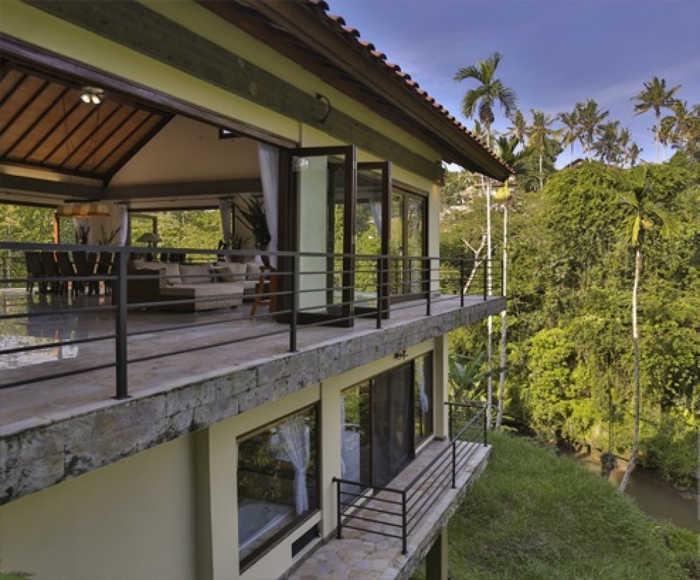 Menakjubkan 4 Bedroom Freehold Real Estate Dijual Dikelilingi oleh Greenery Di Ubud