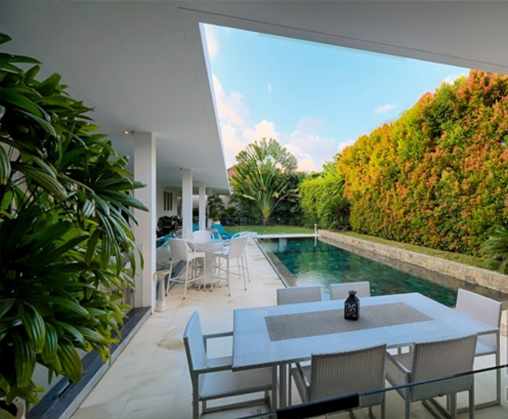 Superb Modern 3 Kamar Tidur Leasehold Real Estate Dijual di Seminyak