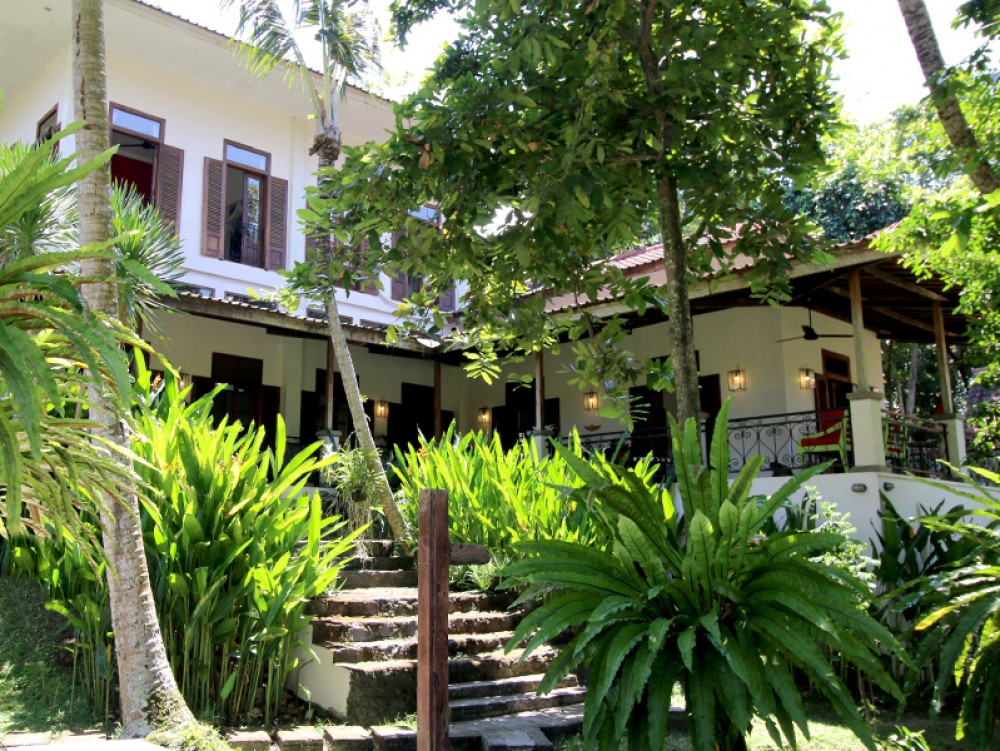 Canggu/Tumbak Bayuh - Gorgeous colonial inspired villa