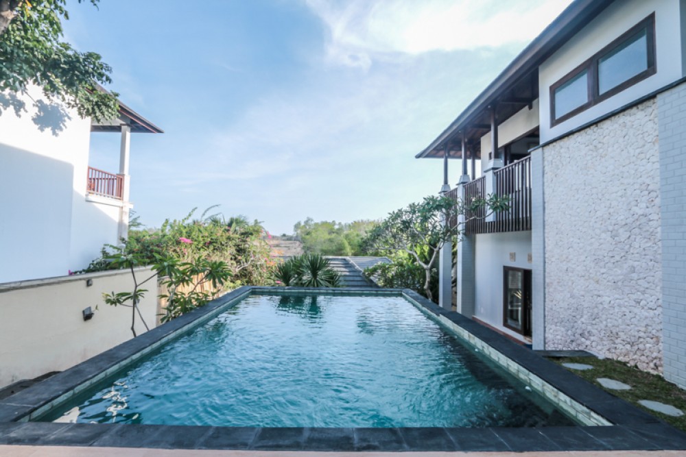 Spektakuler Freehold Villa dengan Ocean View untuk dijual di Nusa Dua