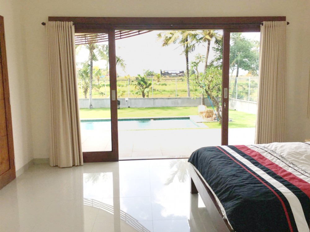 Freehold 3 bedroom villa with rice field view