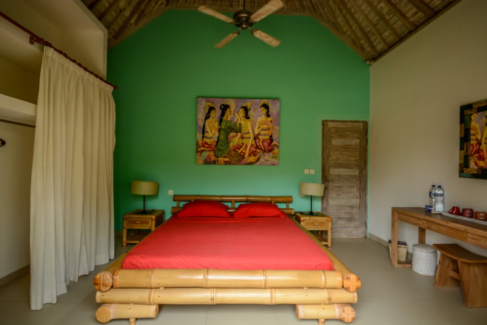 Charming Tropical Three Bedrooms villa dijual di Bukit