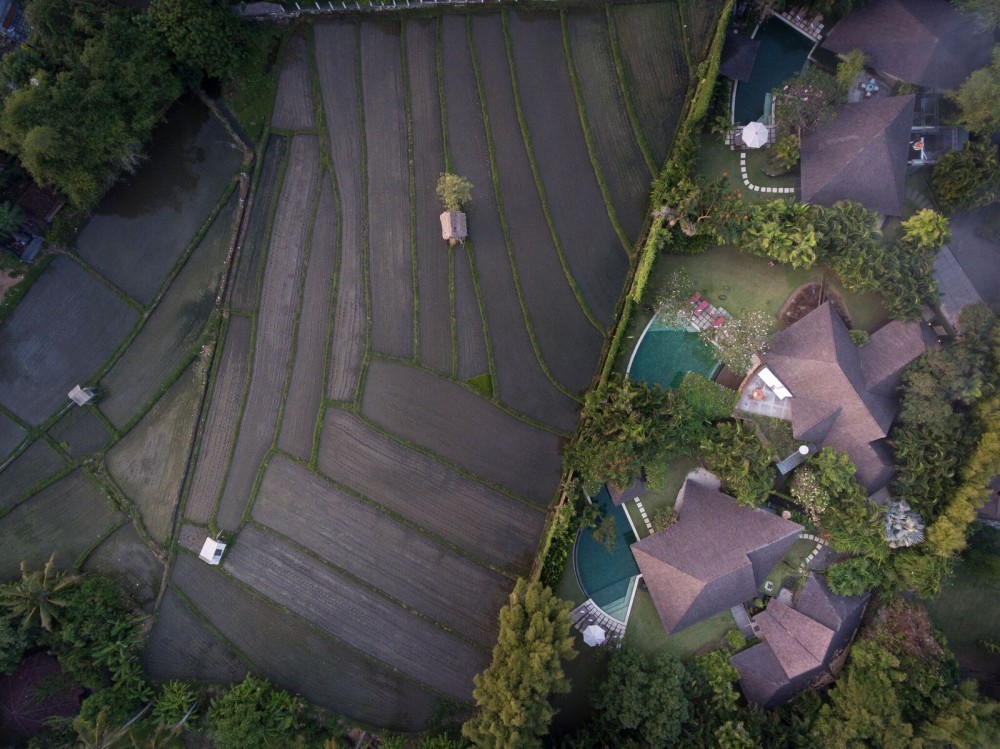 Reduced Price Artistic 3 Villa Compound for Sale