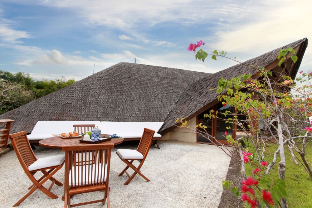 Reduced Price Artistic 3 Villa Compound for Sale