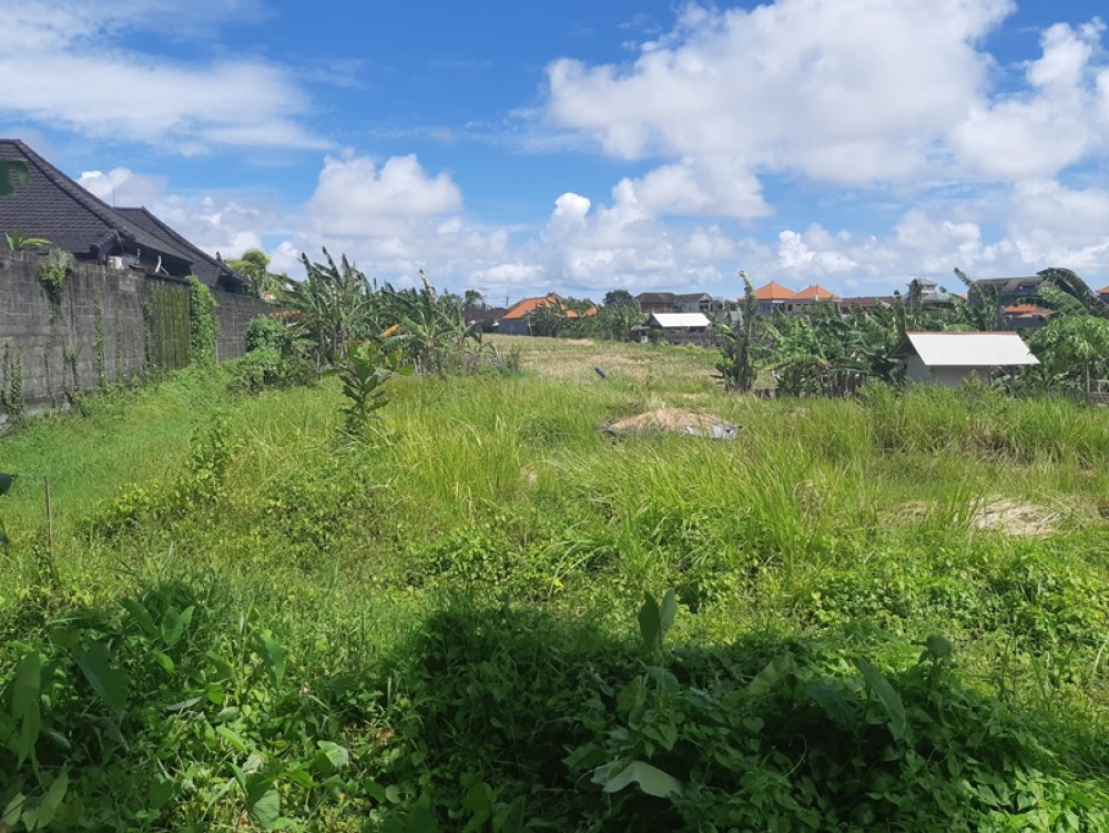 Leasehold Land 9,25 Are Close To The Beach