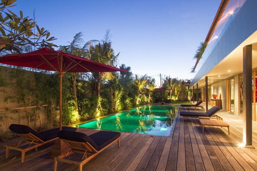 Luxurious Five Bedrooms Freehold Villa for Sale in Canggu