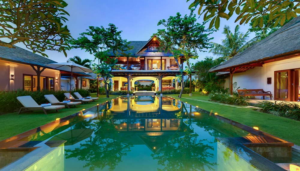 4 Bedroom Stunning Freehold Real Estate For Sale in Canggu Cemagi