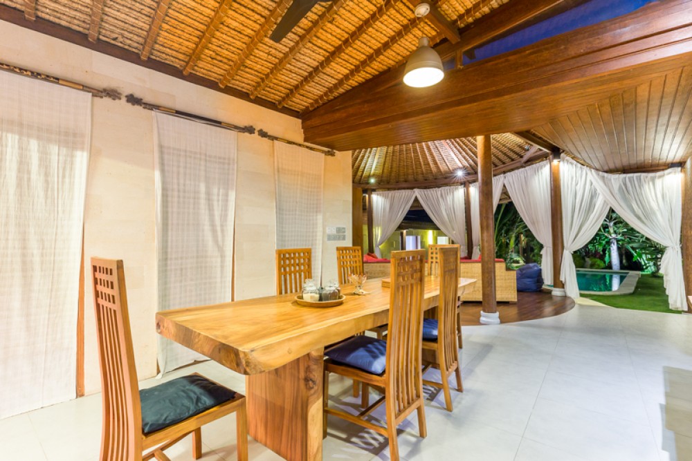 Freehold Charming 2 Villas for Sale on Same Land