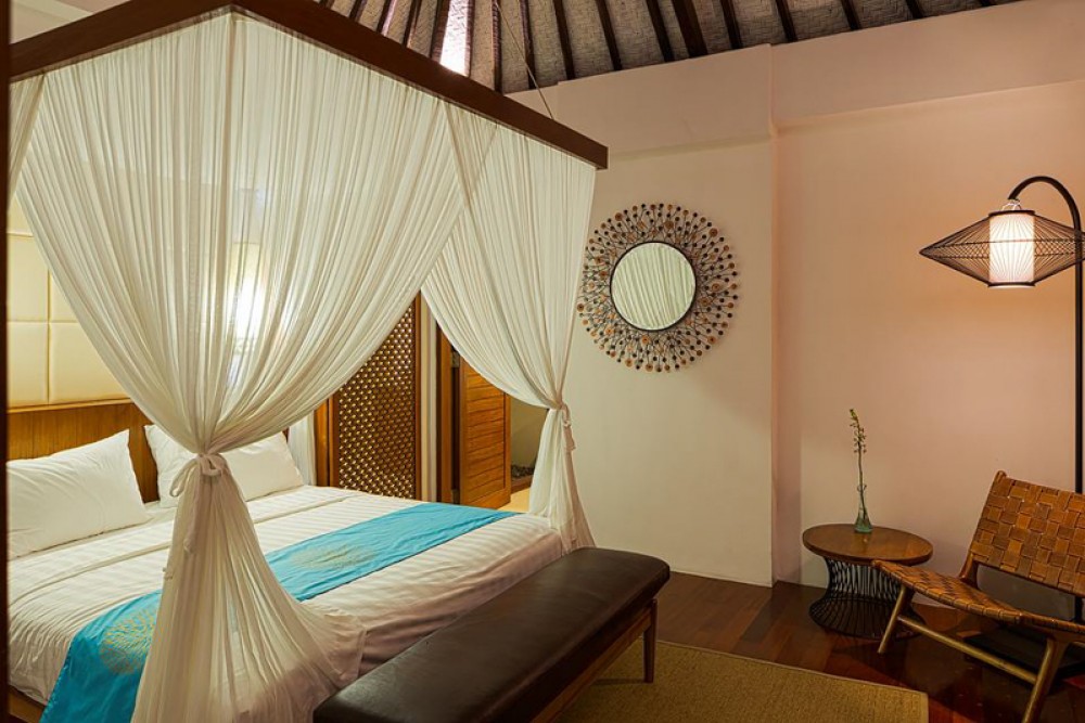 Villa Menawan Empat Kamar Tidur Freehold Dijual di Sanur