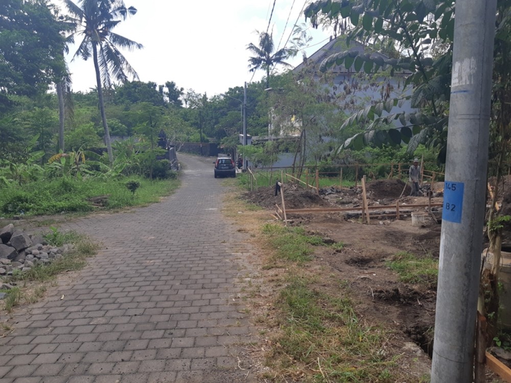 Nice Plot For Lease 11 Are Pererenan