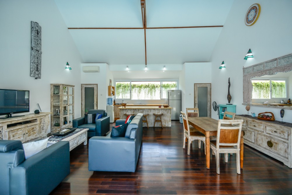 Stylish Two Bedrooms Villa for Sale in Prime Location of Seminyak