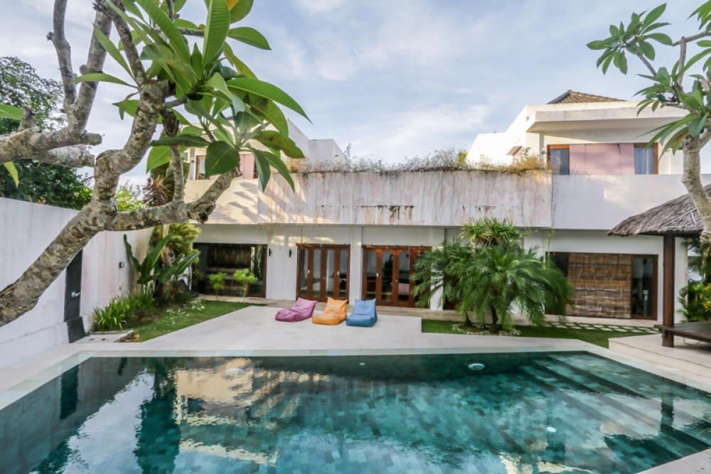 Villa à vendre à Bukit avec beaucoup de potentiel