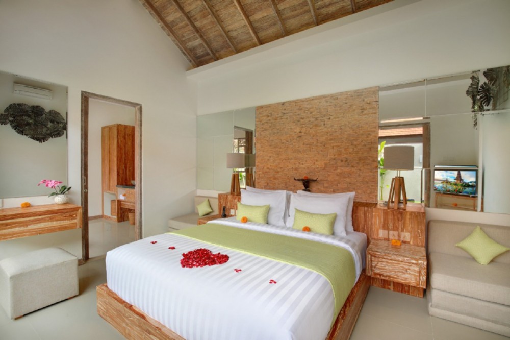 Brand New Three Bedrooms Belle Villa à vendre à Berawa