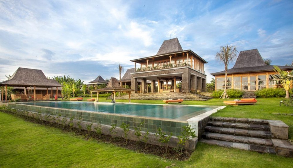 Luxurious Boutique Villa for Sale in Tabanan