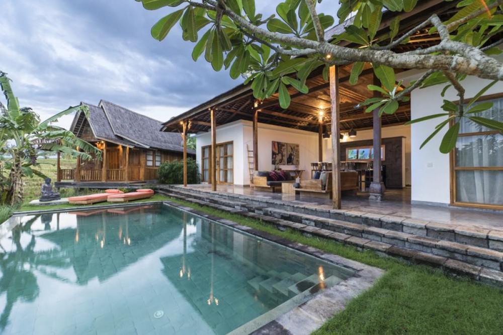 Villa Butik Mewah Dijual di Tabanan