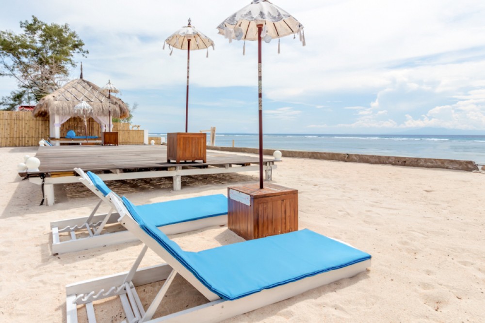 Villa Luxurious Beachfront Modern Dijual di Gili Trawangan