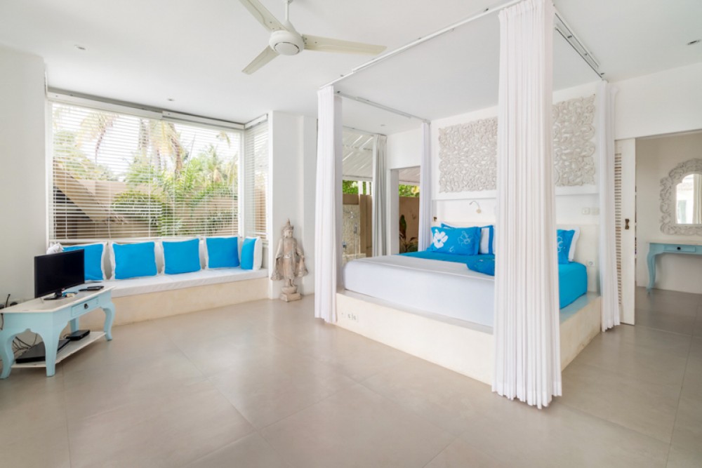 Villa moderne et luxueuse en bord de mer à vendre à Gili Trawangan