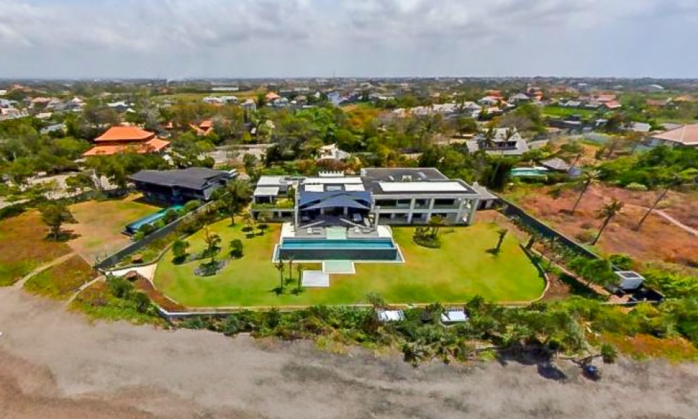 Luxury Freehold Beachfront Villa for sale in Berawa