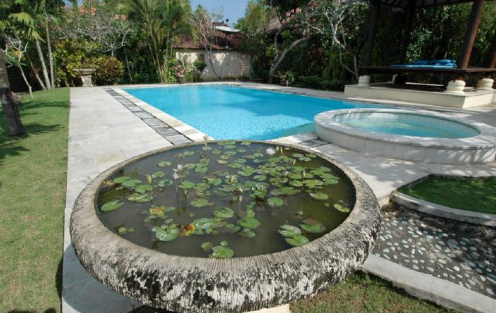 Belle villa balinaise à vendre à Canggu