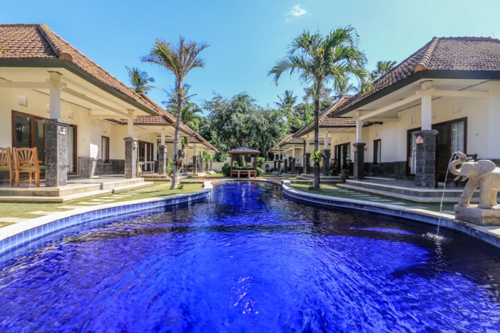 Amazing Cottages With Ocean View for Sale in Gianyar