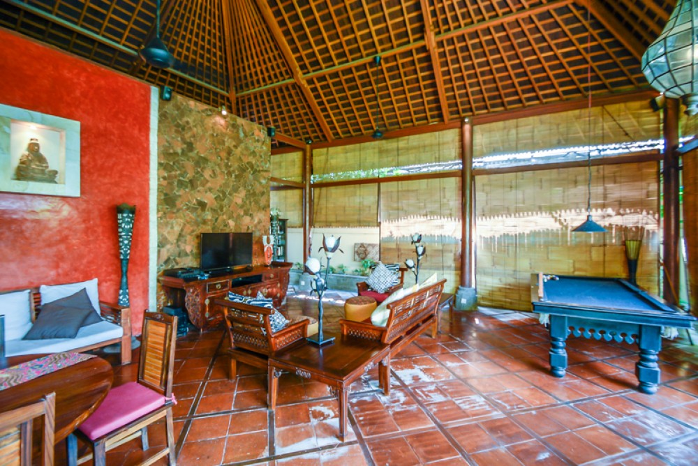 Villa unique et magnifique à vendre à Kerobokan