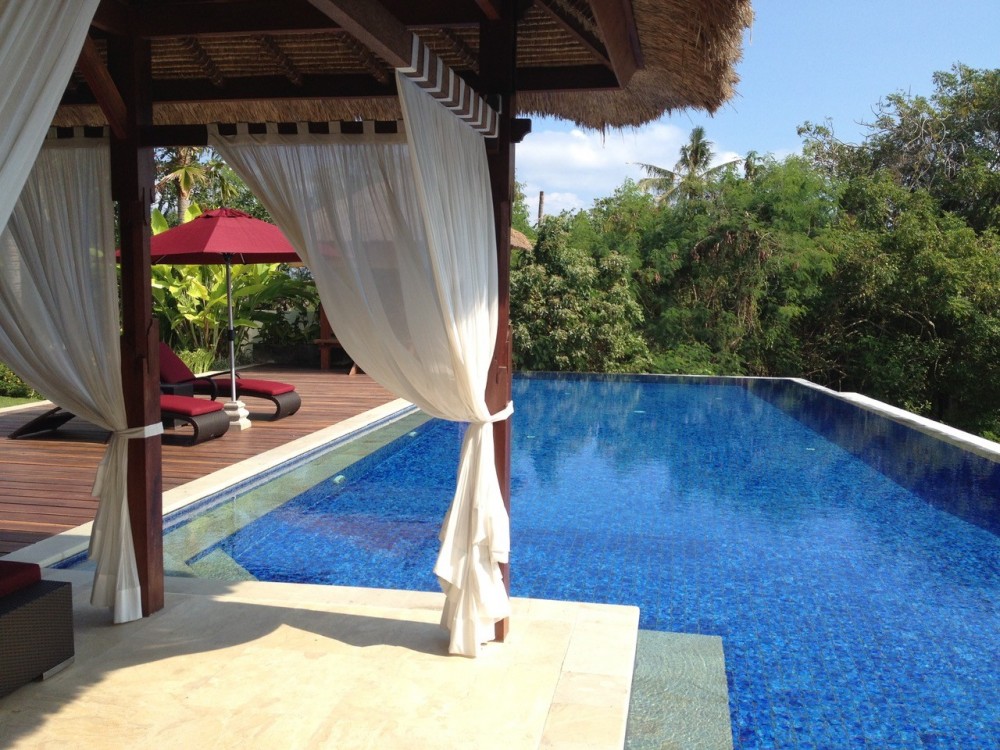 Rare 5 Bedroom Oceanview Leasehold Villa in Canggu for Sale