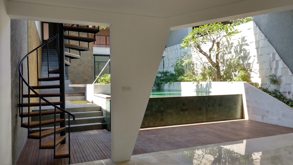 Brand New Luxury & Modern Living Villa à vendre à Umalas
