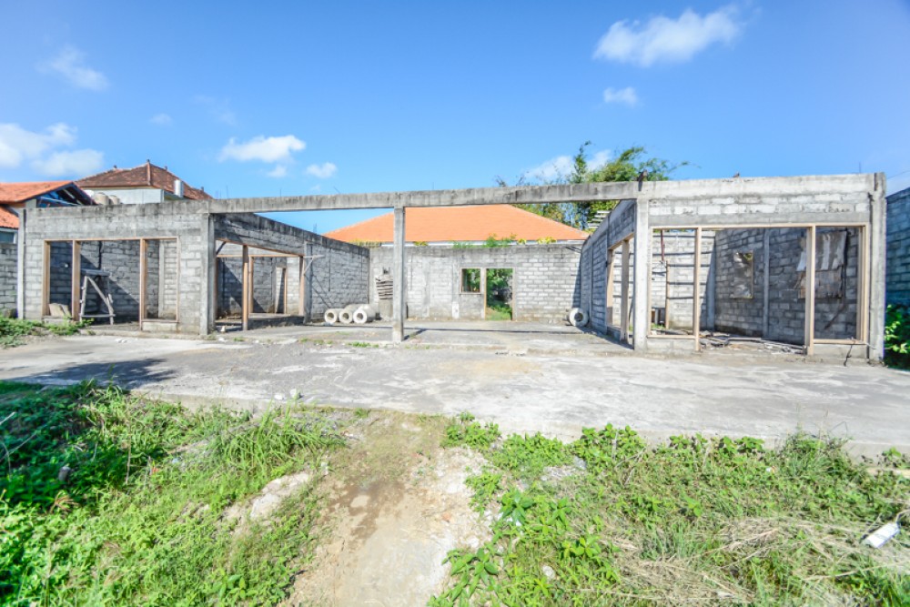 Great opportunity , long lease land with paddy views