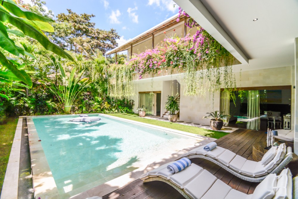 Villa de luxe avec Long Bail et à distance de marche de la plage à vendre à Jimbaran