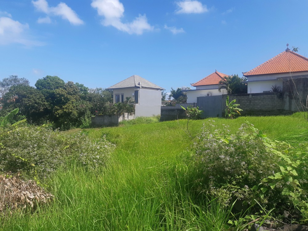 Nice Residential Plot 7.5 adalah untuk Leasehold di Canggu