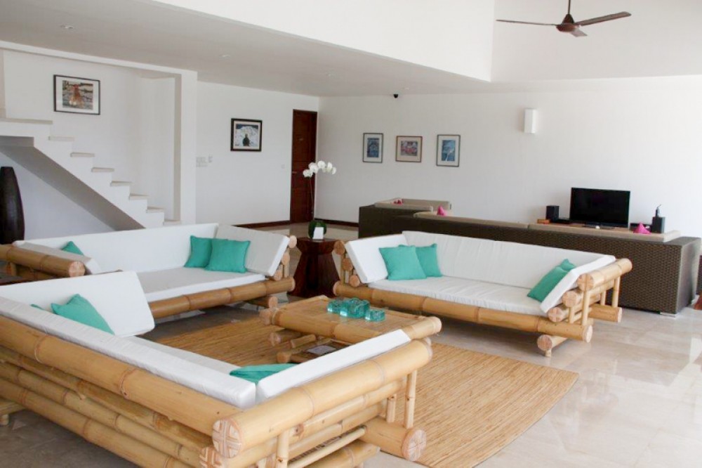 Luxurious Freehold Beachfront Villa for Sale in Candidasa
