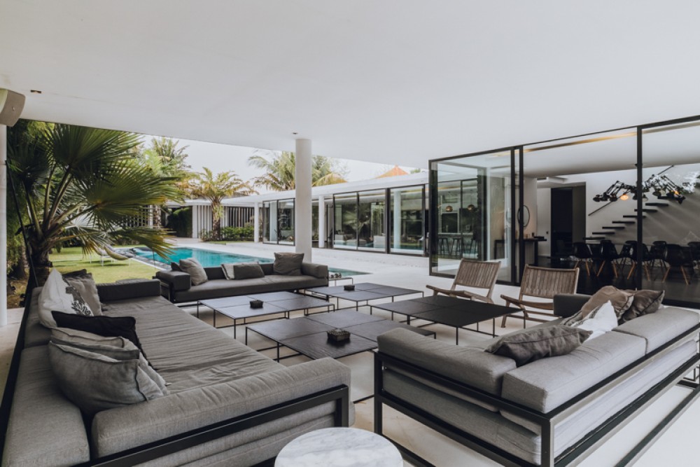 Villa de luxe avec un terrain spacieux à vendre à Berawa
