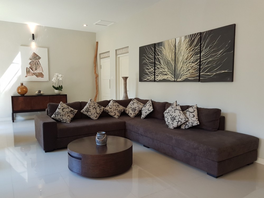 Amazing Two Level Freehold Villa for Sale in Umalas