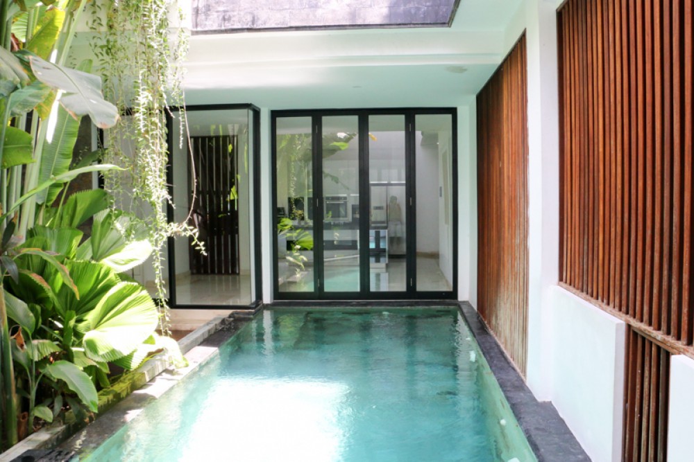 Minimalist Modern Four Level Freehold Villa for Sale in Tegal Cupek