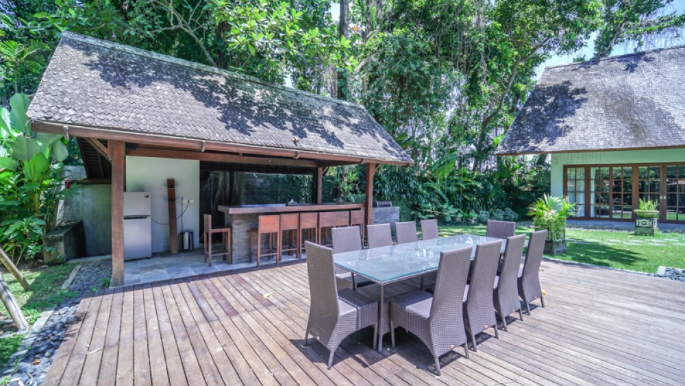 Superbe villa en pleine propriété à vendre à Kerobokan