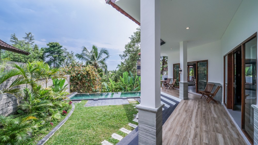 Vila Minimalis Modern dengan Pemandangan Laut untuk Dijual di Jembrana